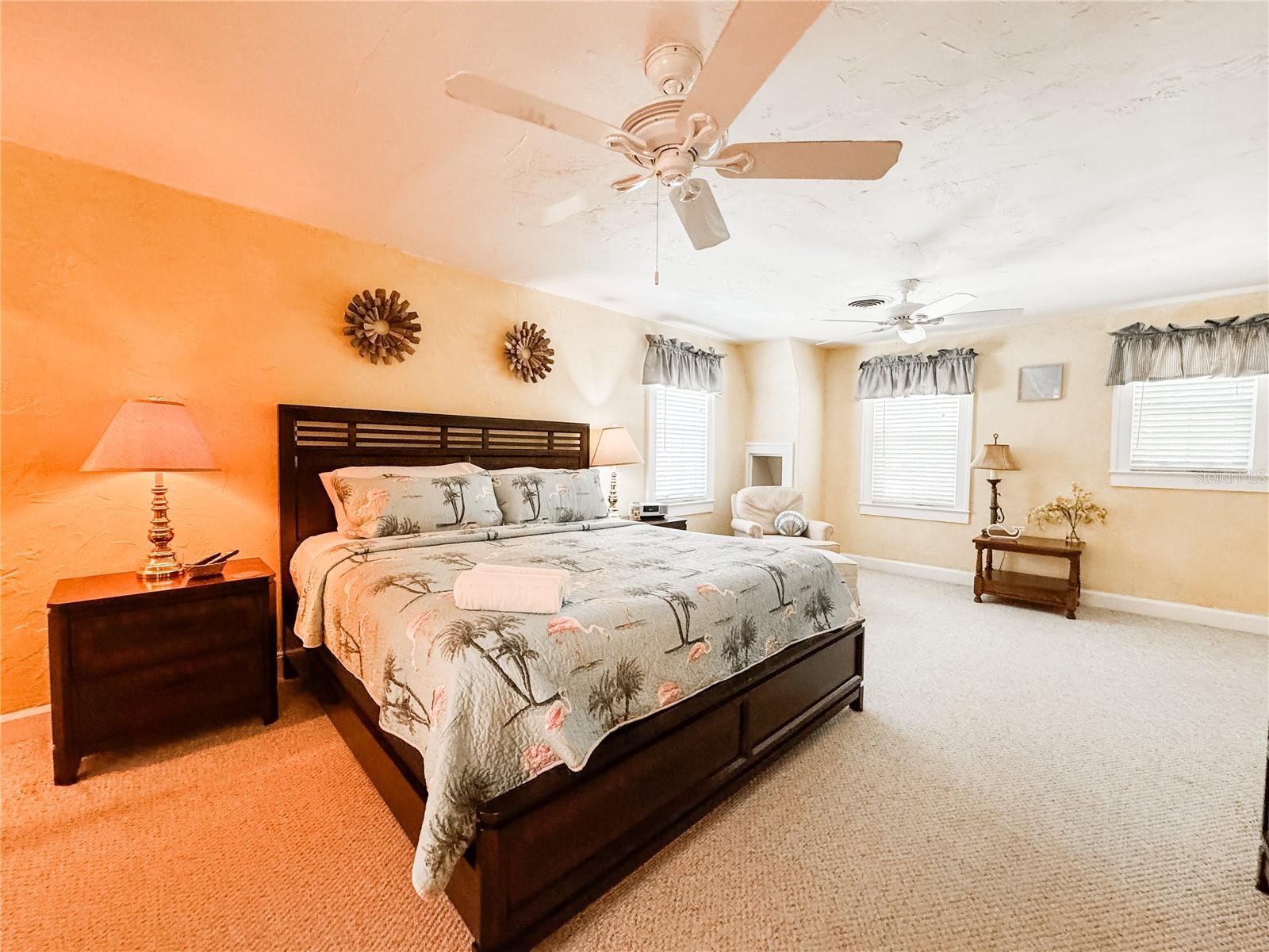 Image 34 of 55 For 708 32nd Street W