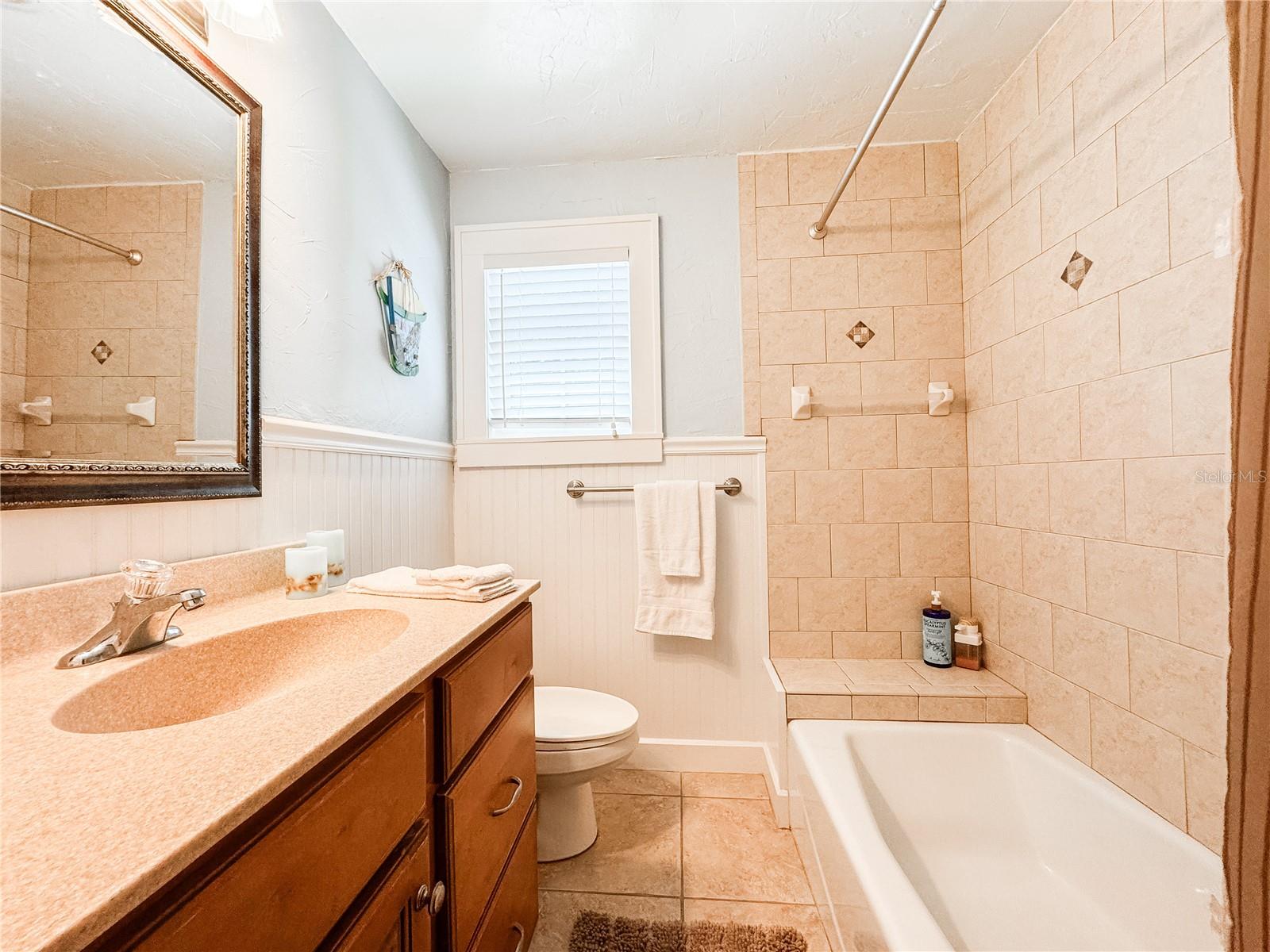 Image 39 of 55 For 708 32nd Street W