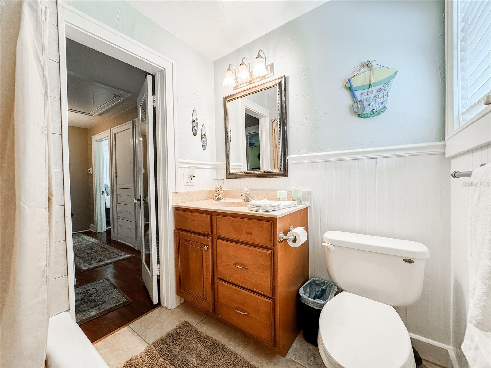 Image 40 of 55 For 708 32nd Street W