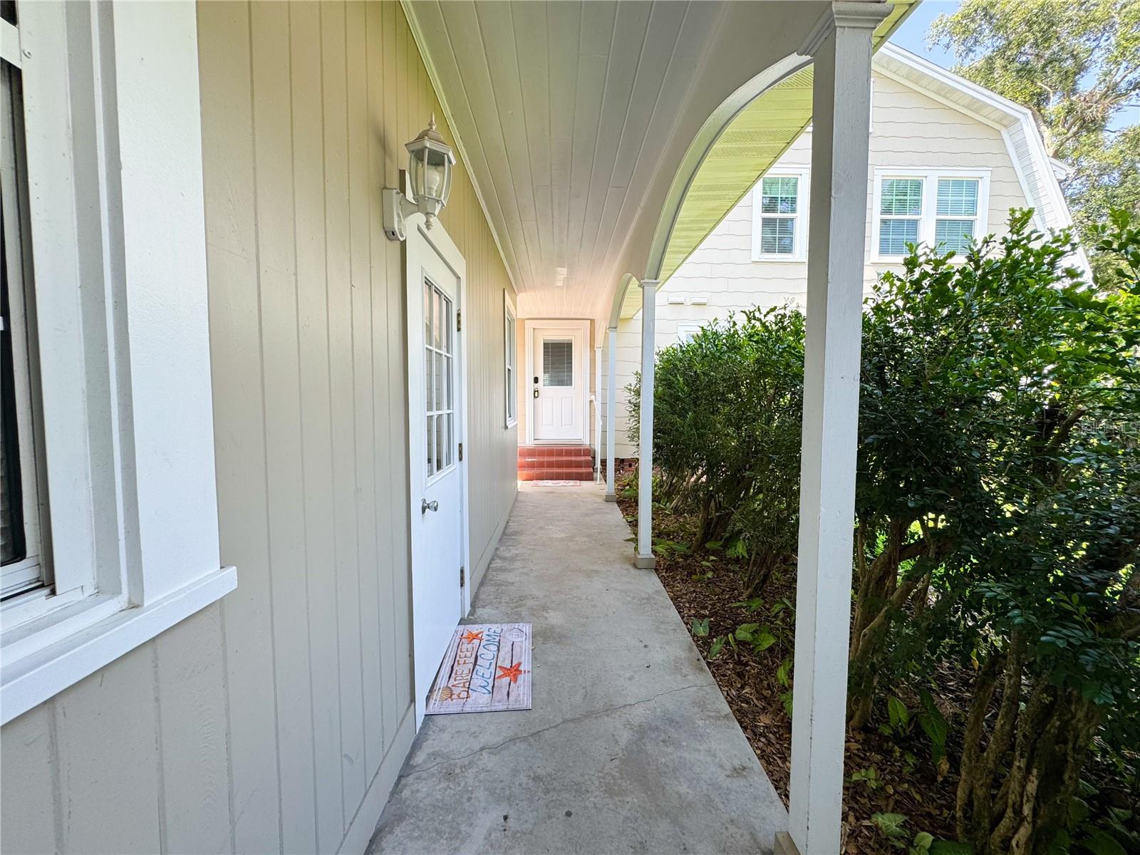 Image 53 of 55 For 708 32nd Street W