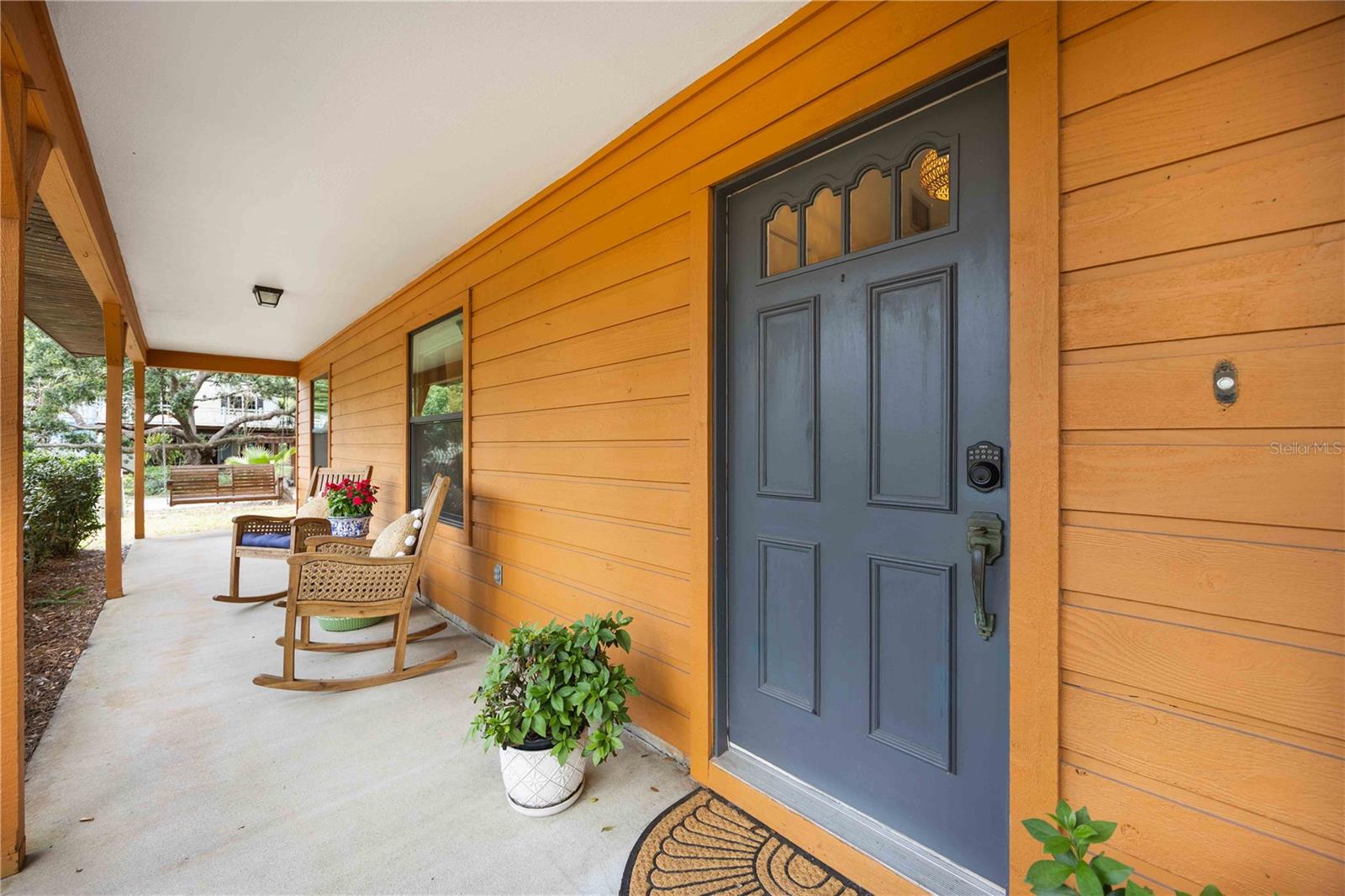 Image 11 of 58 For 5204 24th Avenue E