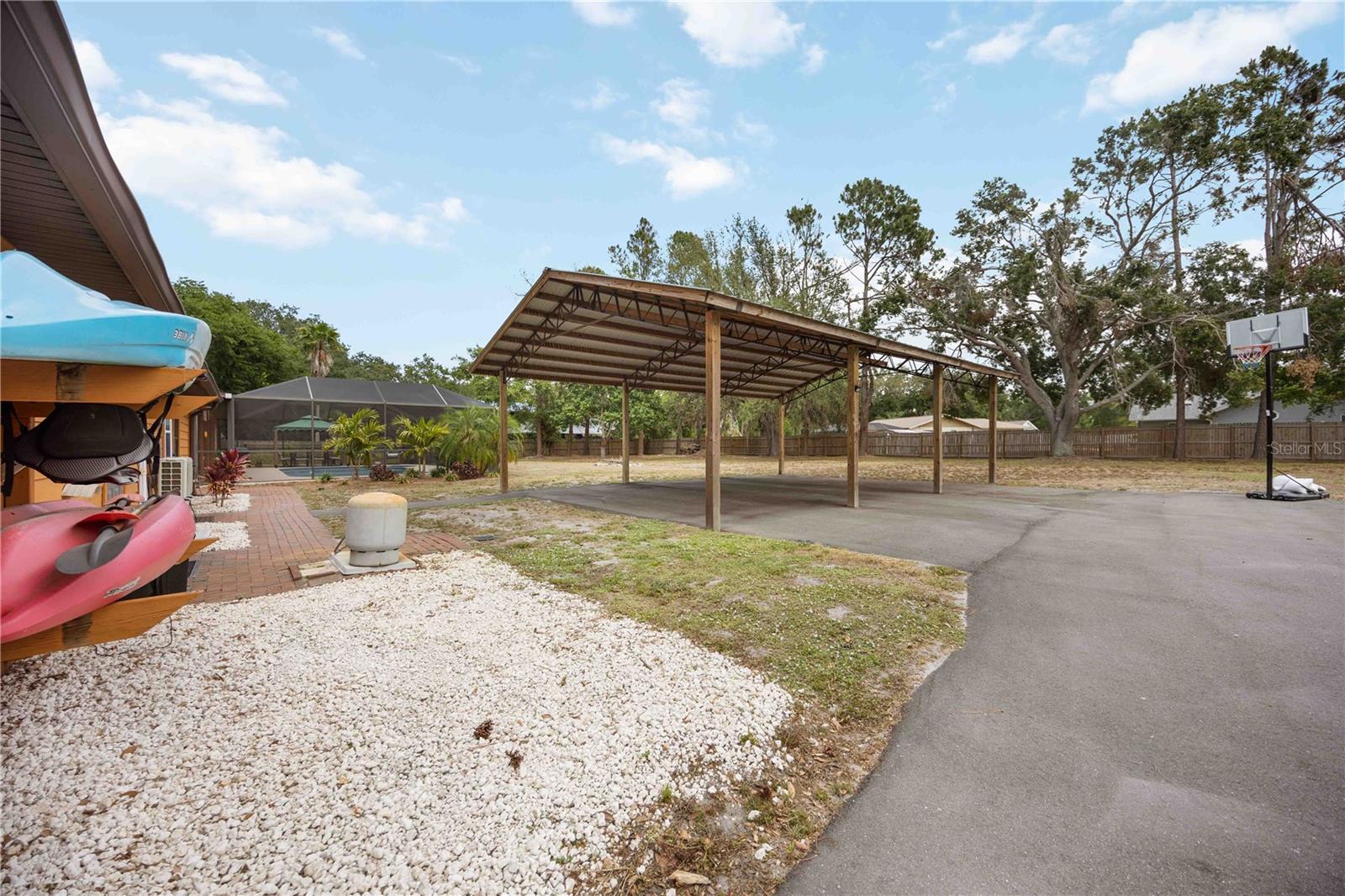 Image 40 of 58 For 5204 24th Avenue E
