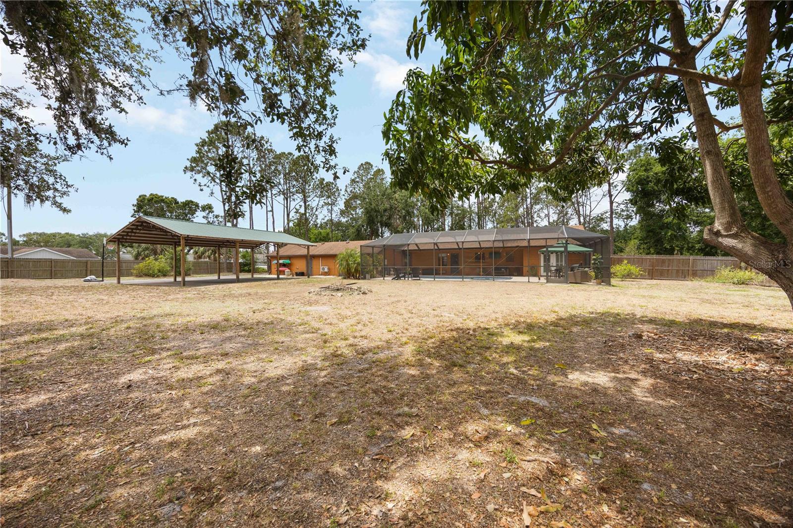 Image 43 of 58 For 5204 24th Avenue E