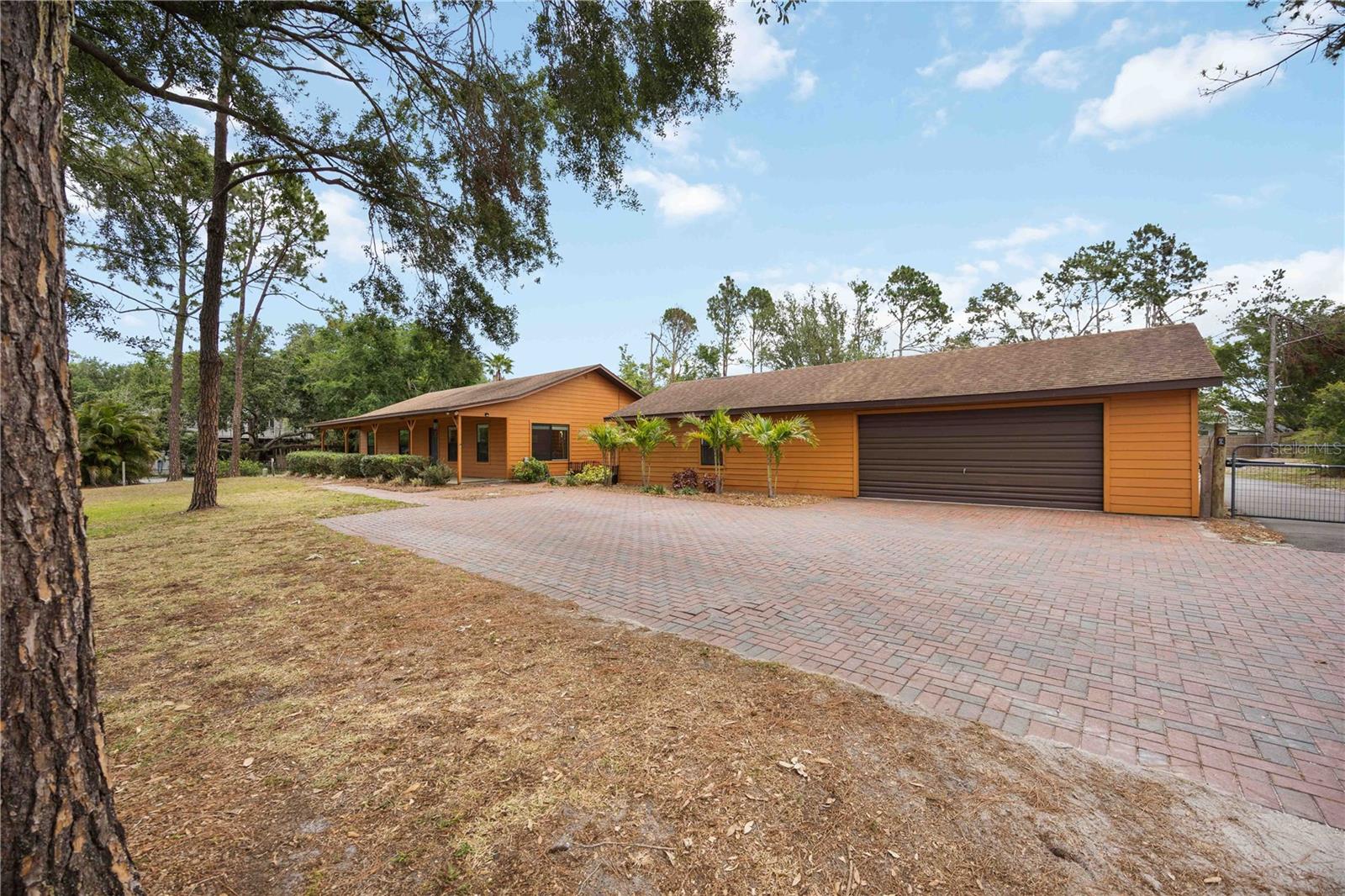 Image 8 of 58 For 5204 24th Avenue E