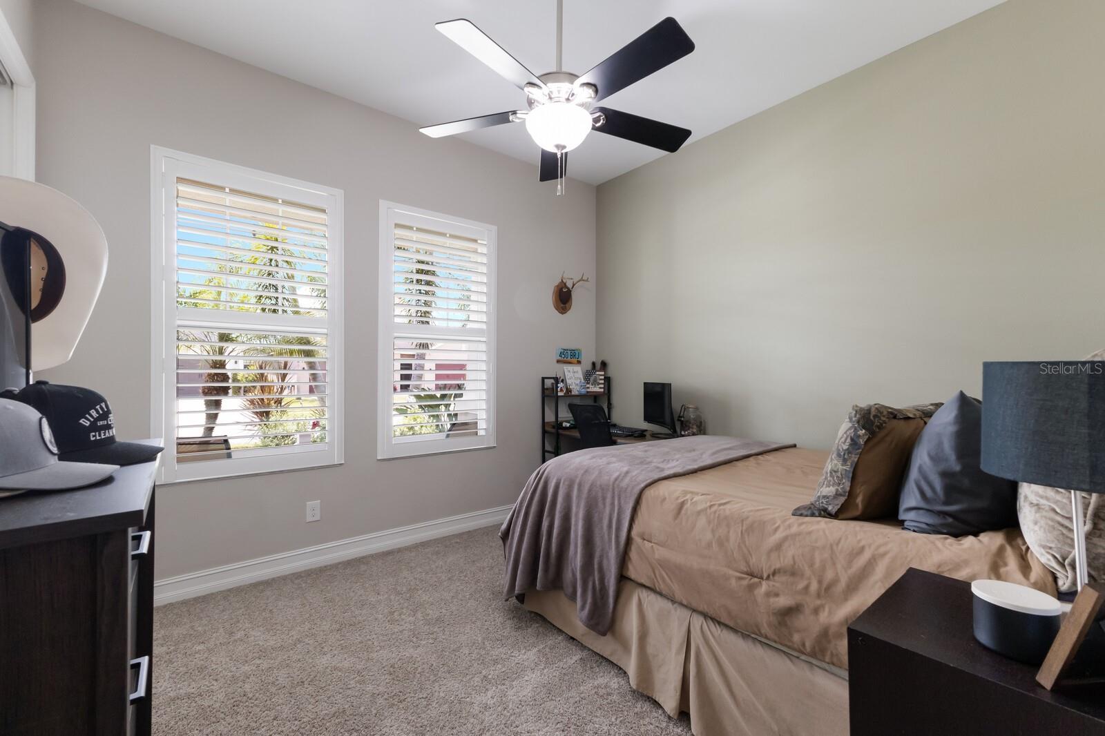 Image 22 of 31 For 11513 11th Avenue E