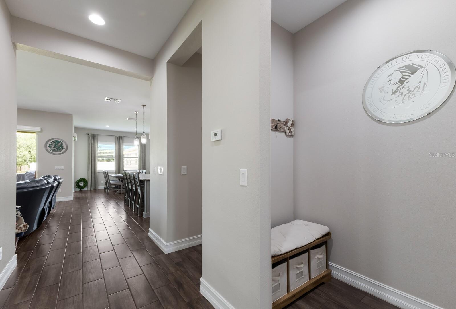 Image 7 of 31 For 11513 11th Avenue E