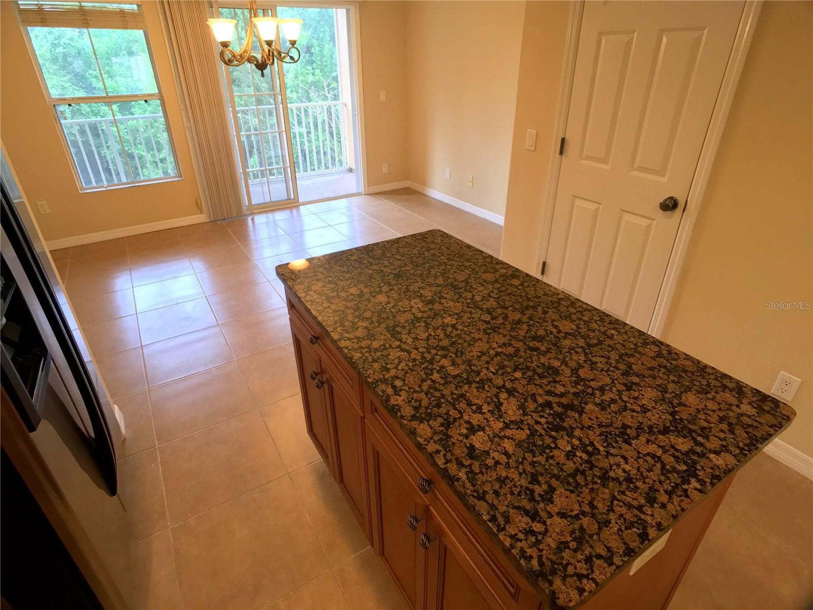 Image 10 of 34 For 8709 Spruce Hills Court