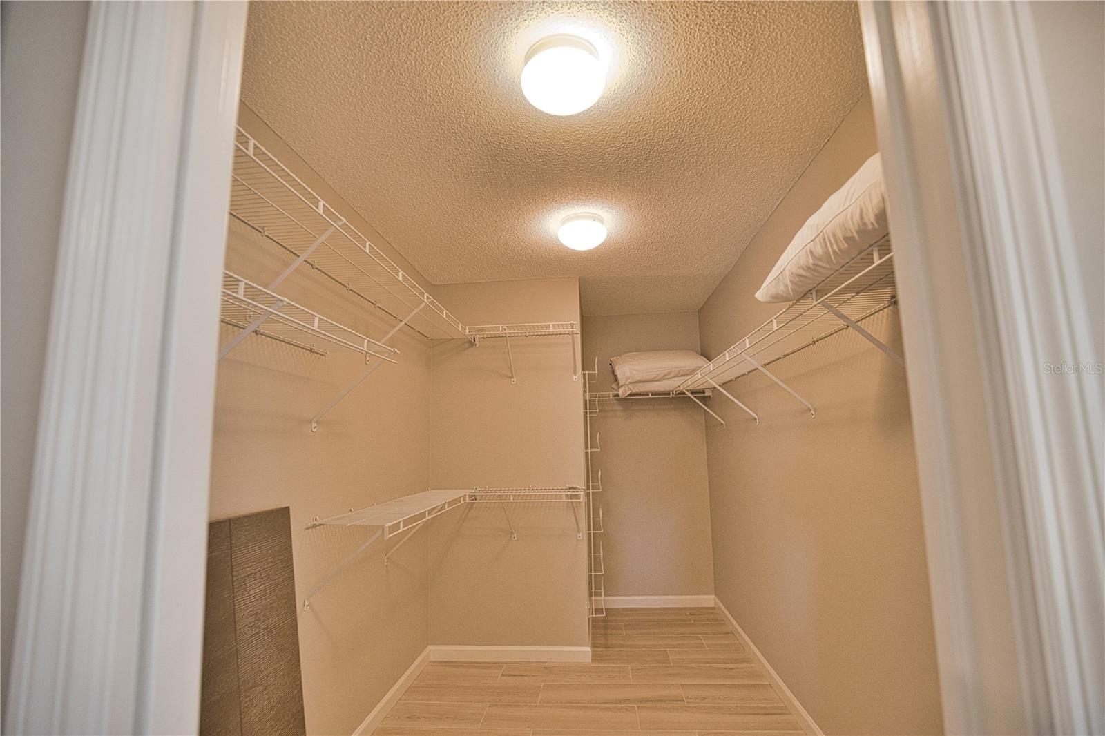 Image 43 of 63 For 1702 Kilruss Drive