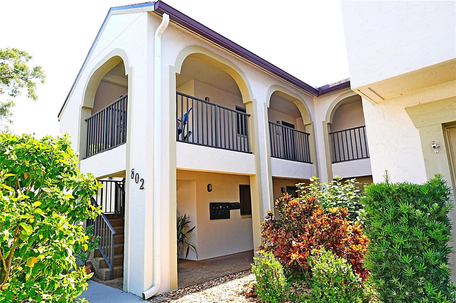 Image 2 of 36 For 802 Capri Isles Boulevard 231