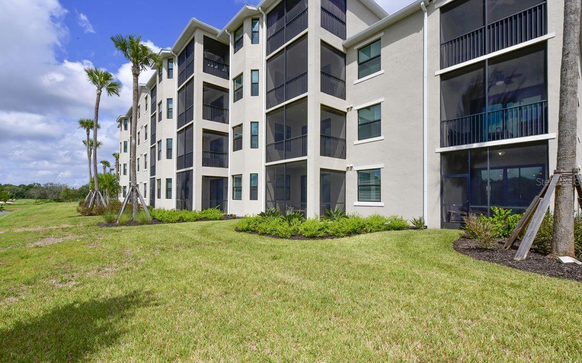 Image 32 of 72 For 17520 Gawthrop Drive 101
