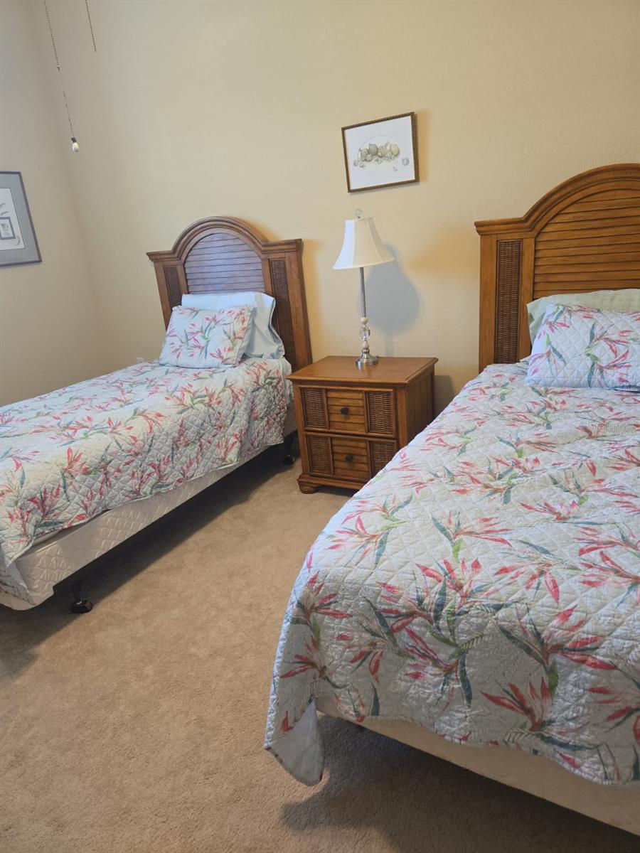 Image 15 of 16 For 24028 Park Place Drive S 32