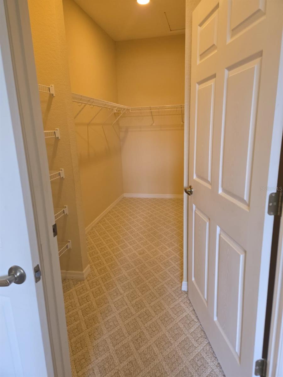 Image 8 of 16 For 24028 Park Place Drive S 32
