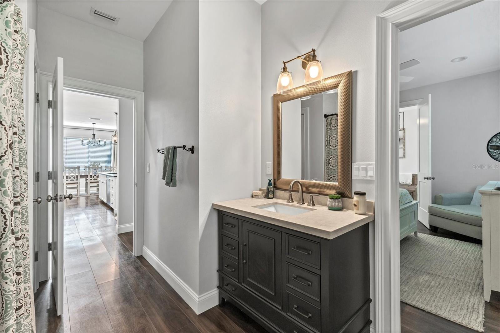 Image 31 of 46 For 6102 9th Avenue Cir Ne