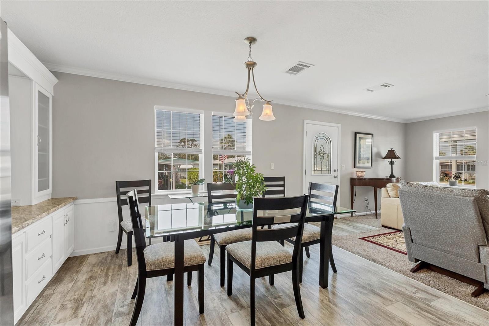 Image 11 of 30 For 2090 Palazza Drive