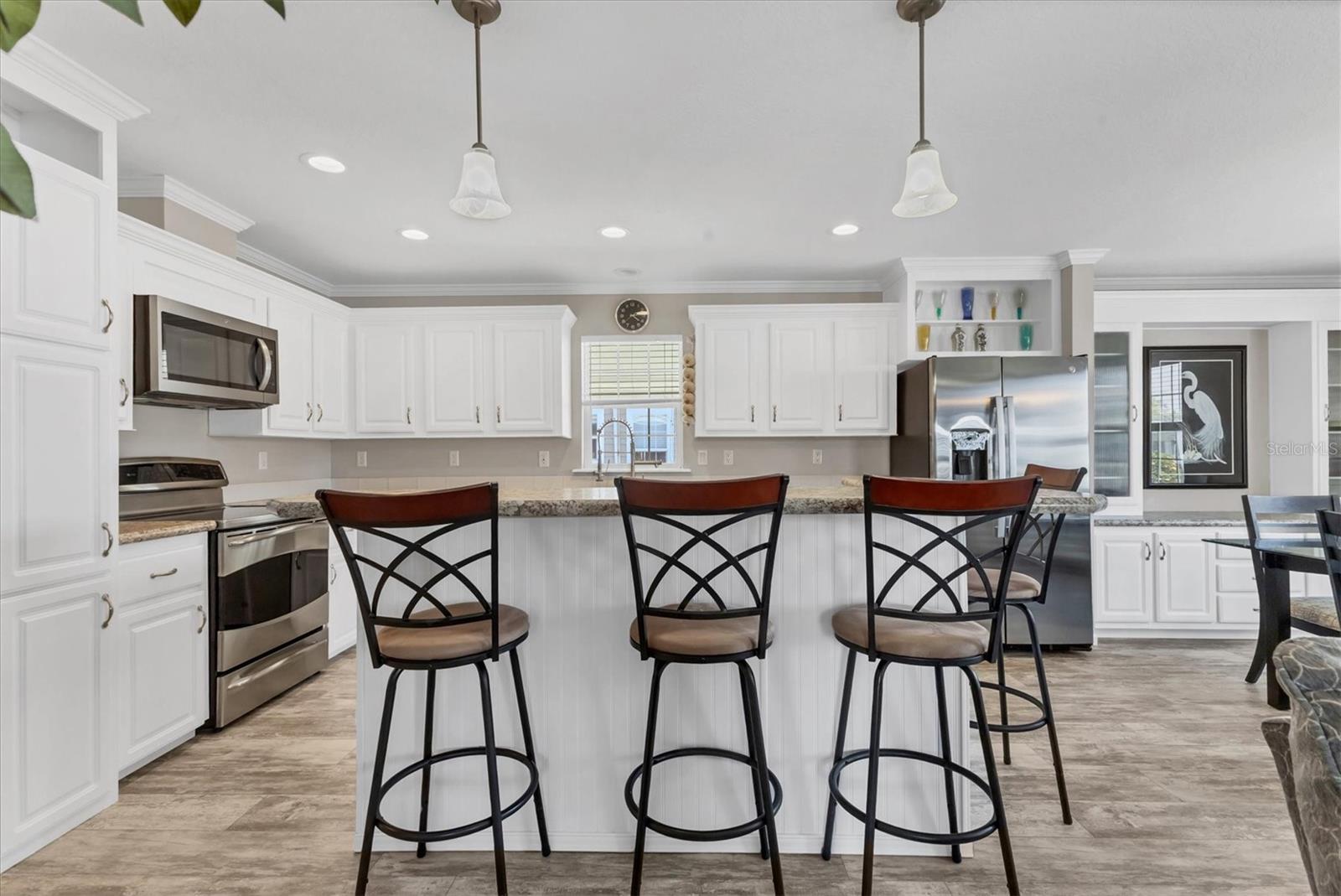 Image 6 of 30 For 2090 Palazza Drive