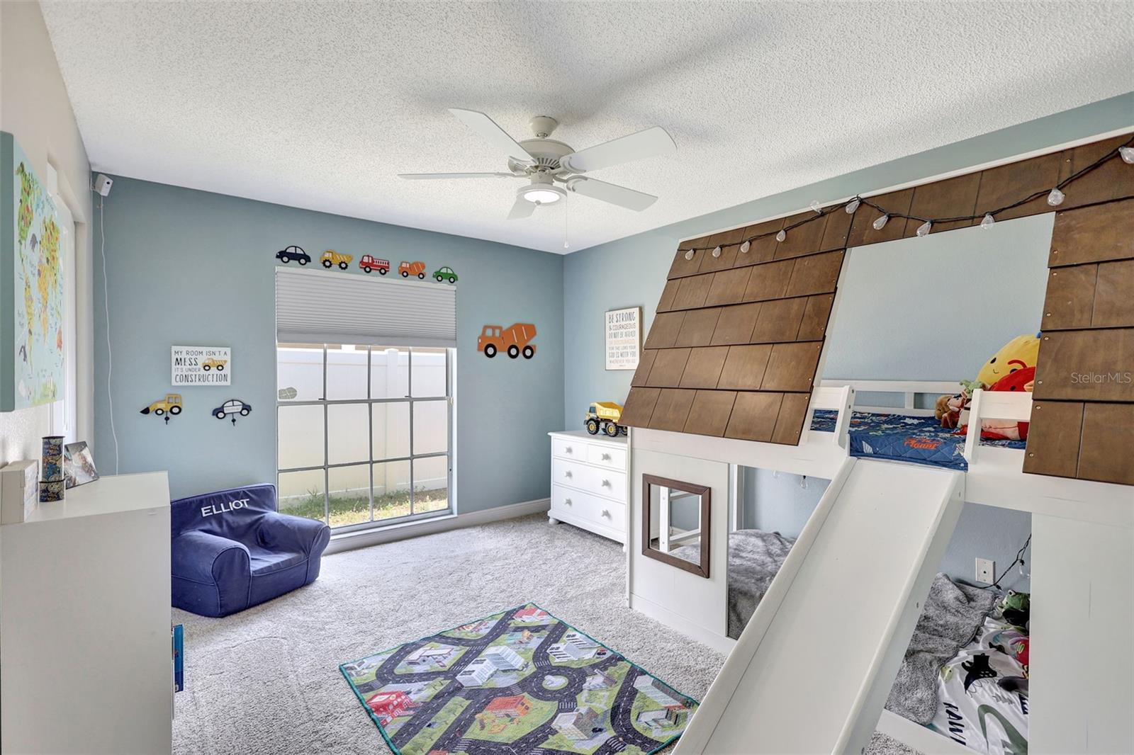 Image 16 of 79 For 5126 15th Avenue W