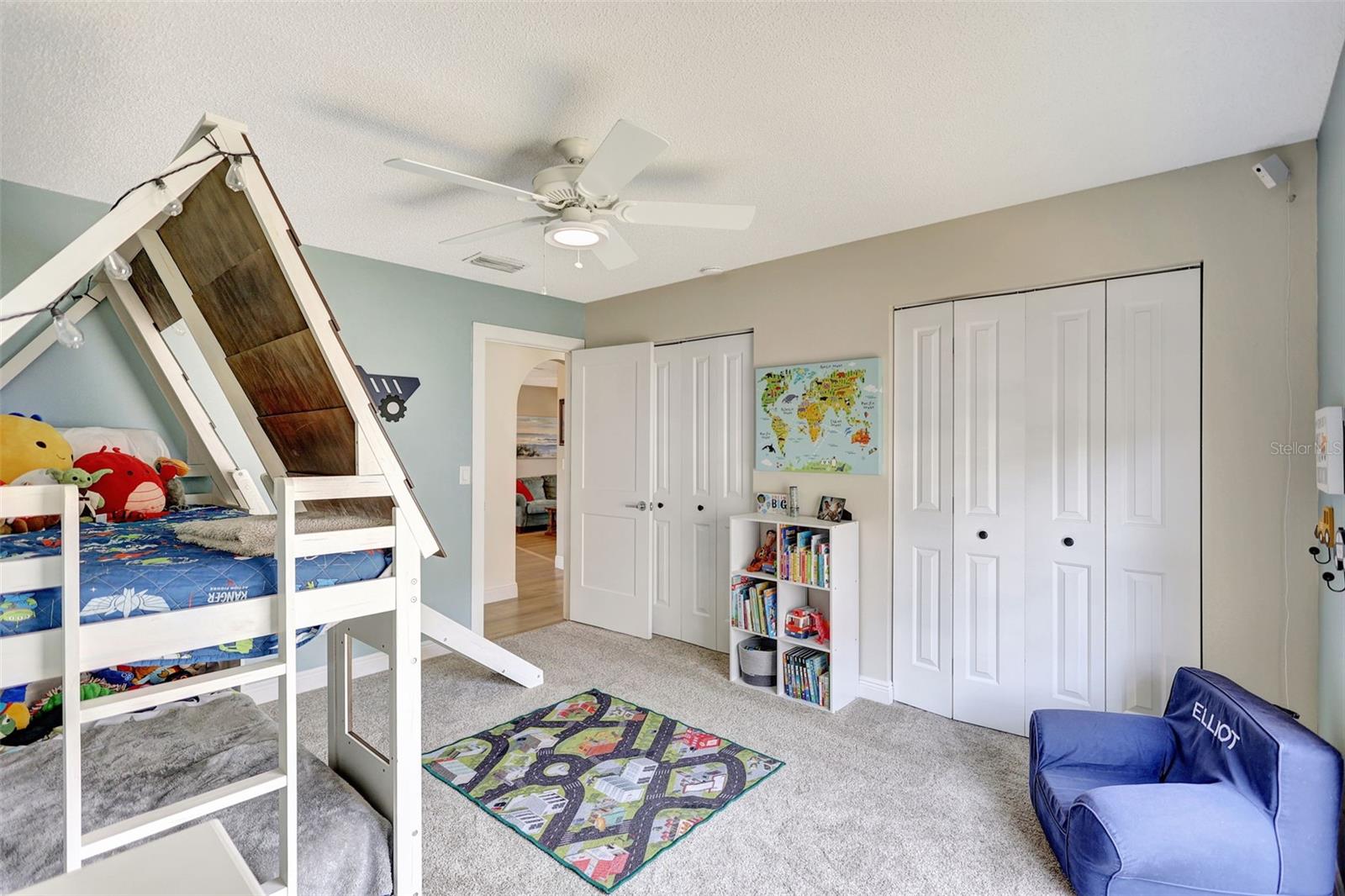 Image 17 of 79 For 5126 15th Avenue W