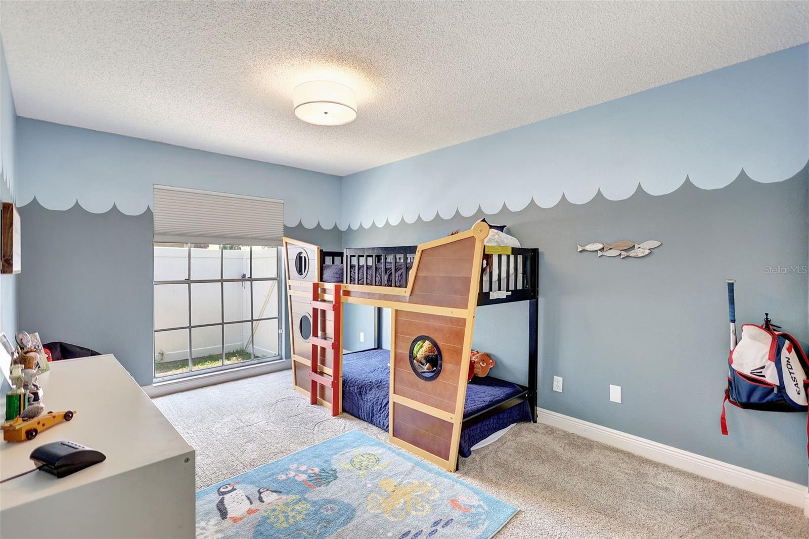 Image 18 of 79 For 5126 15th Avenue W