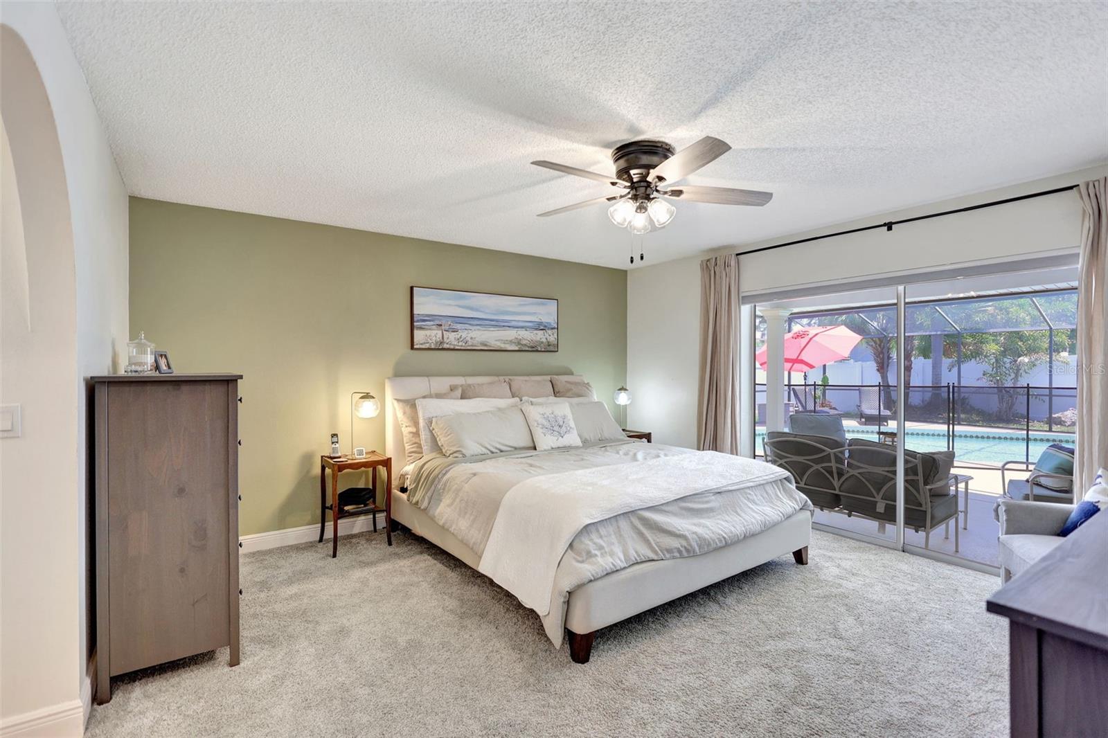 Image 33 of 79 For 5126 15th Avenue W
