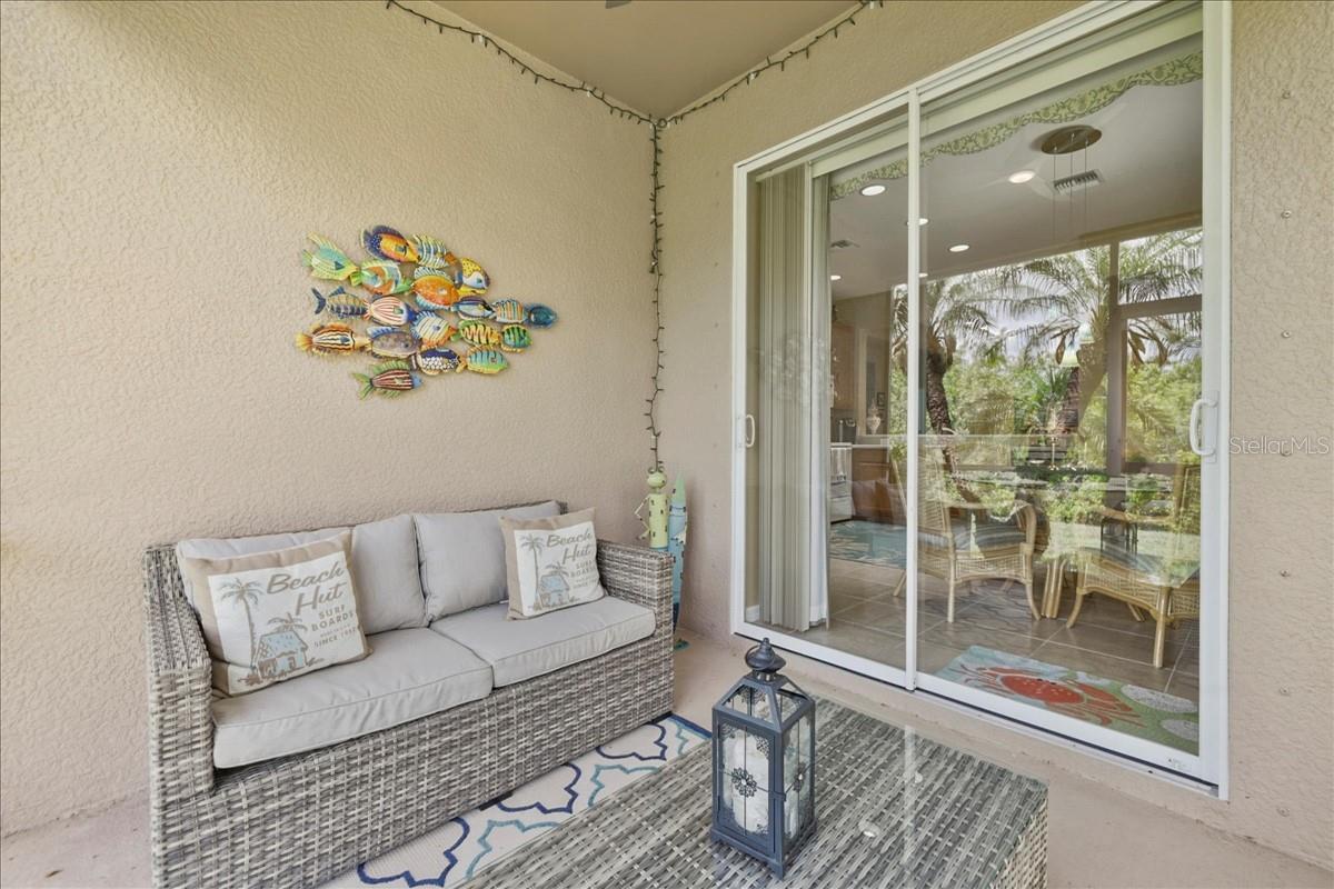 Image 28 of 38 For 13180 Pembroke Circle N