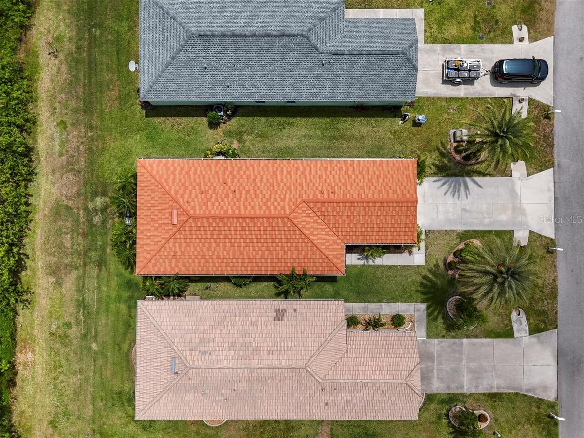 Image 34 of 38 For 13180 Pembroke Circle N