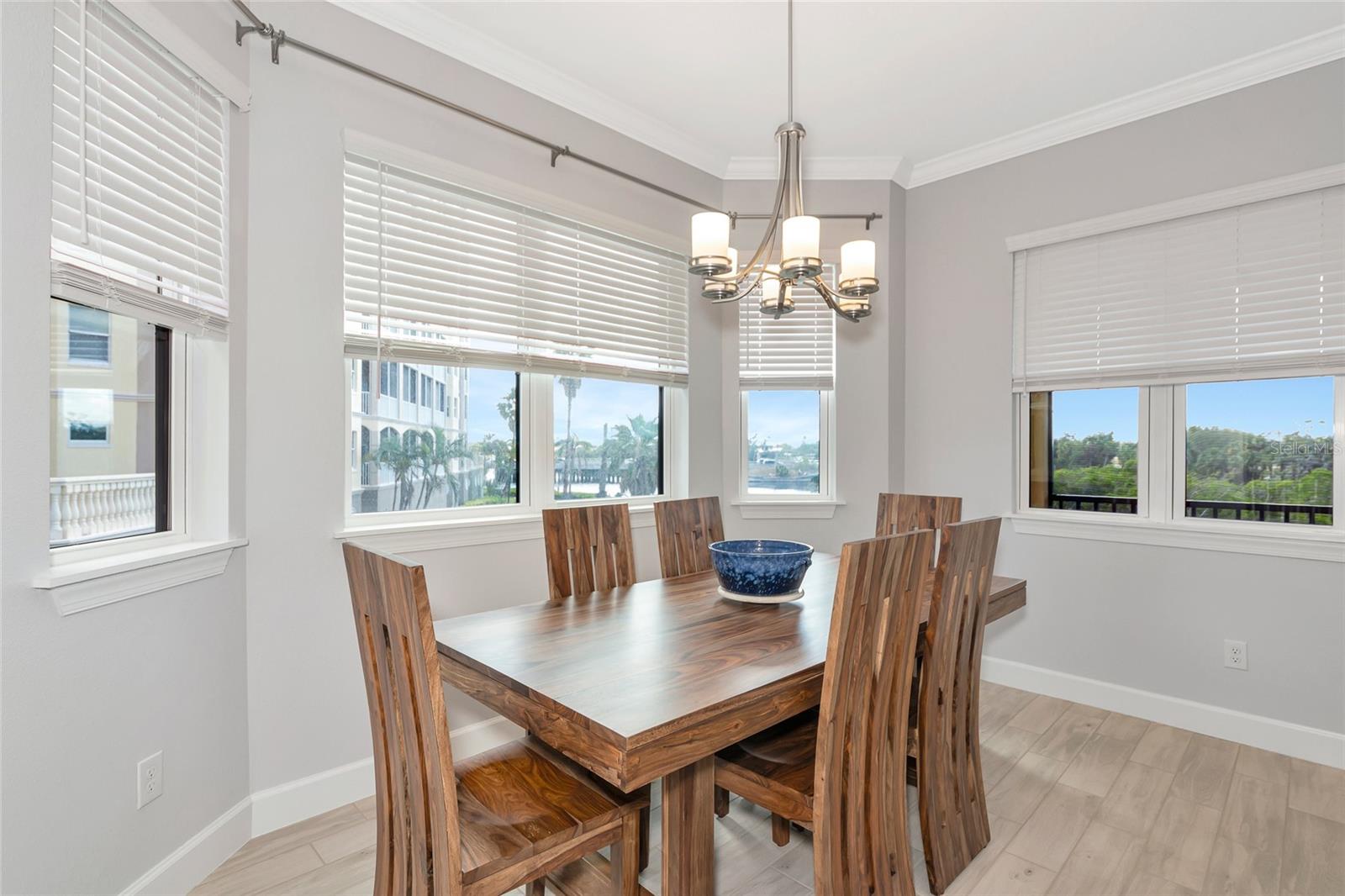 Image 15 of 58 For 5561 Cannes Circle 5101