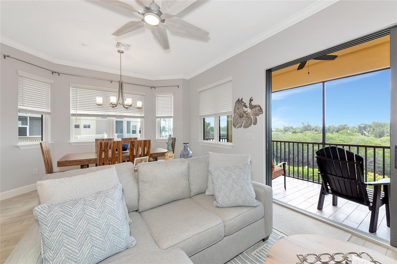 Image 17 of 58 For 5561 Cannes Circle 5101