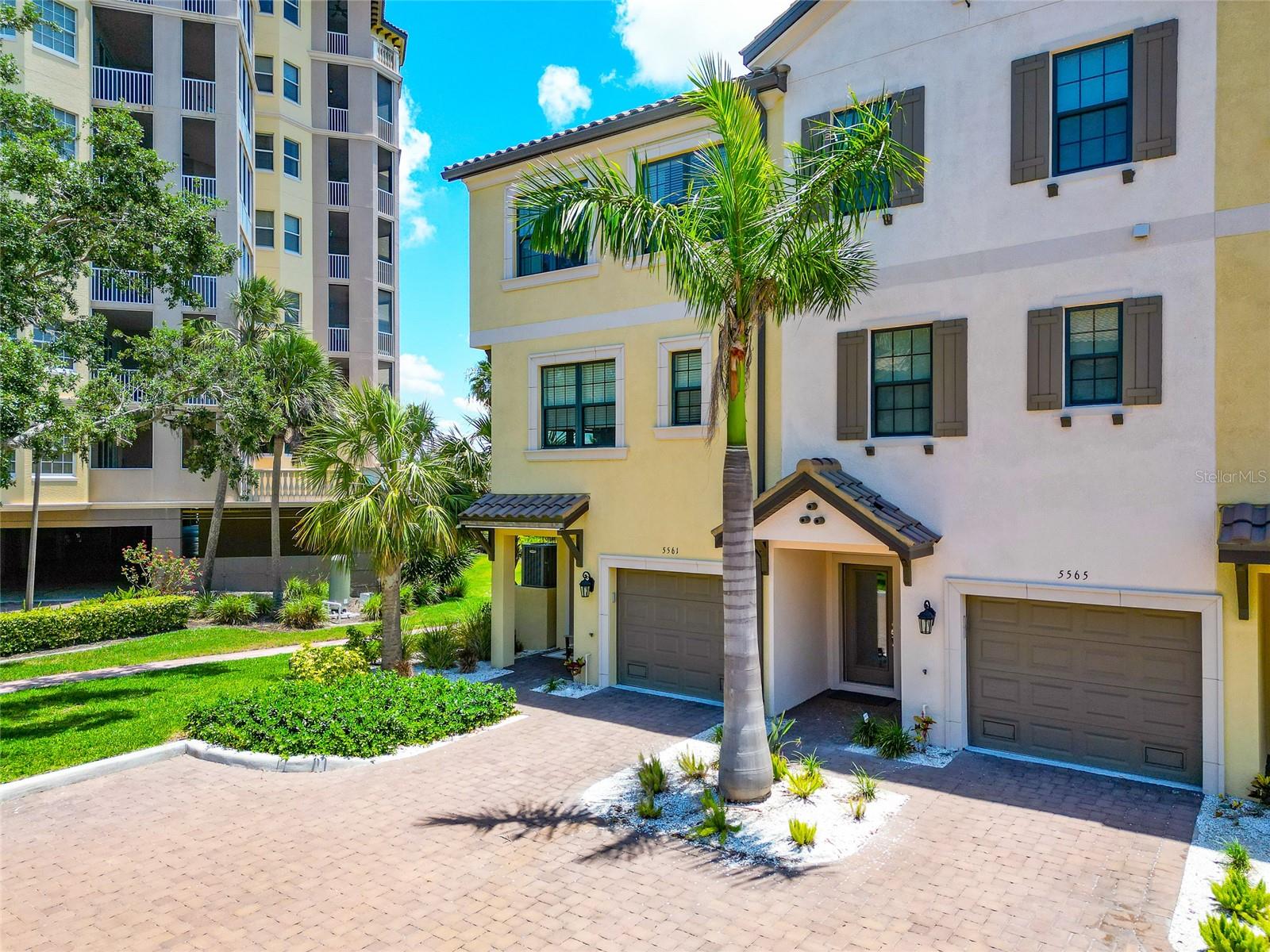 Image 2 of 58 For 5561 Cannes Circle 5101