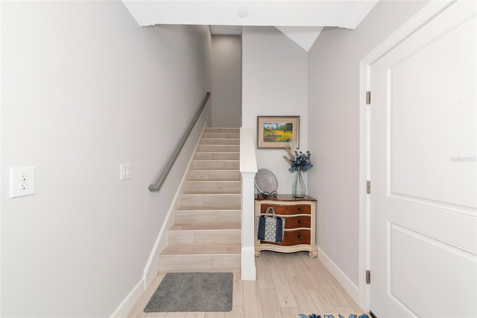 Image 4 of 58 For 5561 Cannes Circle 5101