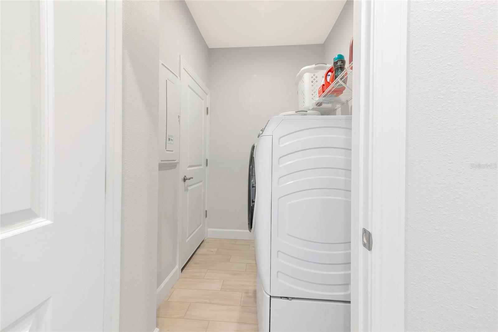 Image 40 of 58 For 5561 Cannes Circle 5101