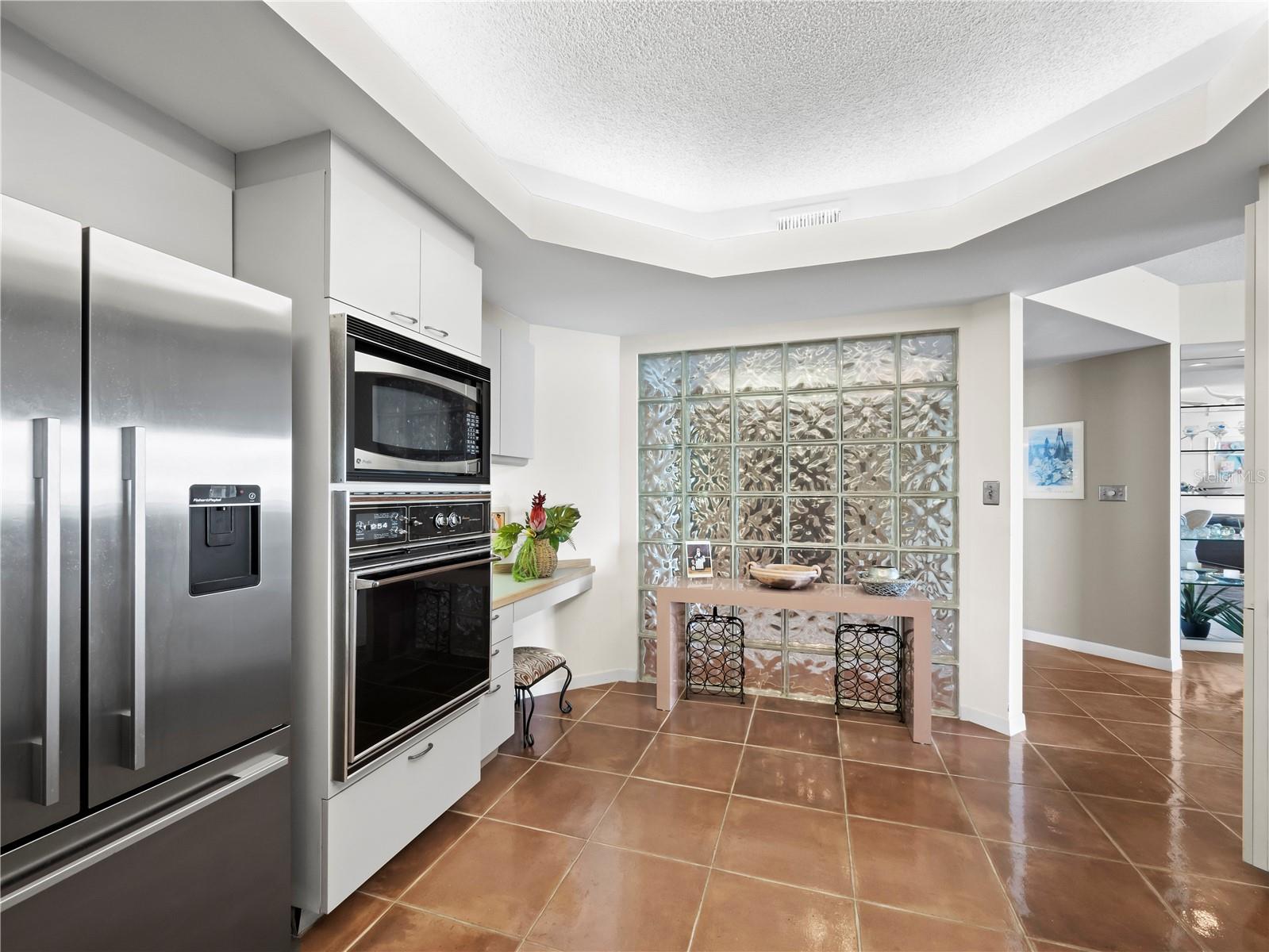 Image 12 of 60 For 2120 Harbourside Drive 617