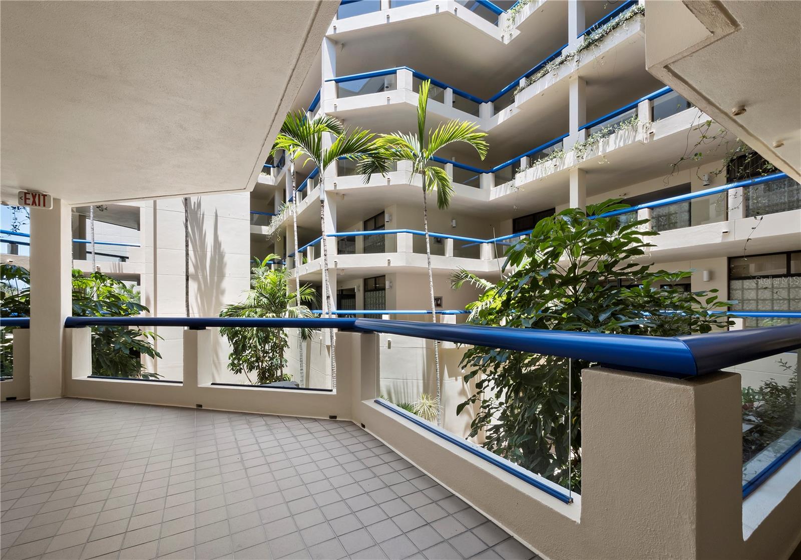 Image 24 of 60 For 2120 Harbourside Drive 617