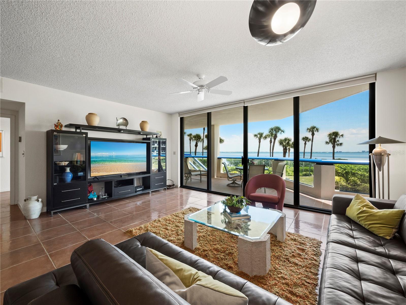 Image 4 of 60 For 2120 Harbourside Drive 617