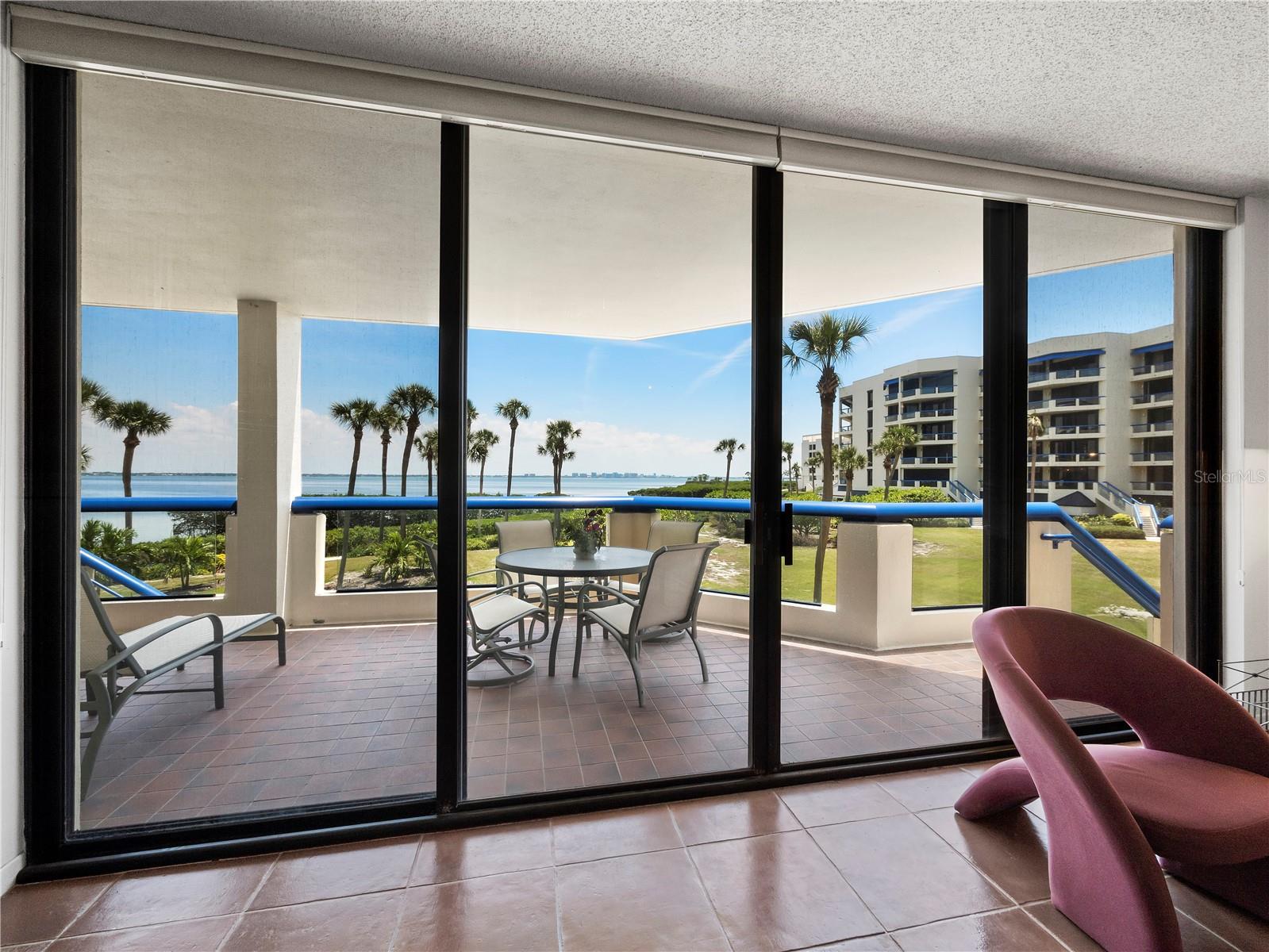 Image 5 of 60 For 2120 Harbourside Drive 617