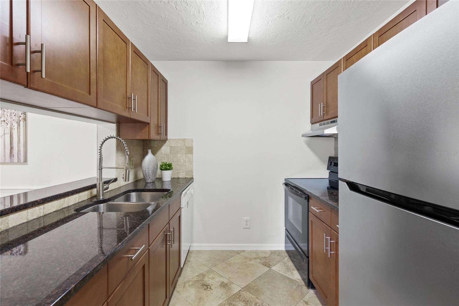 Image 12 of 48 For 4037 Crockers Lake Boulevard 17
