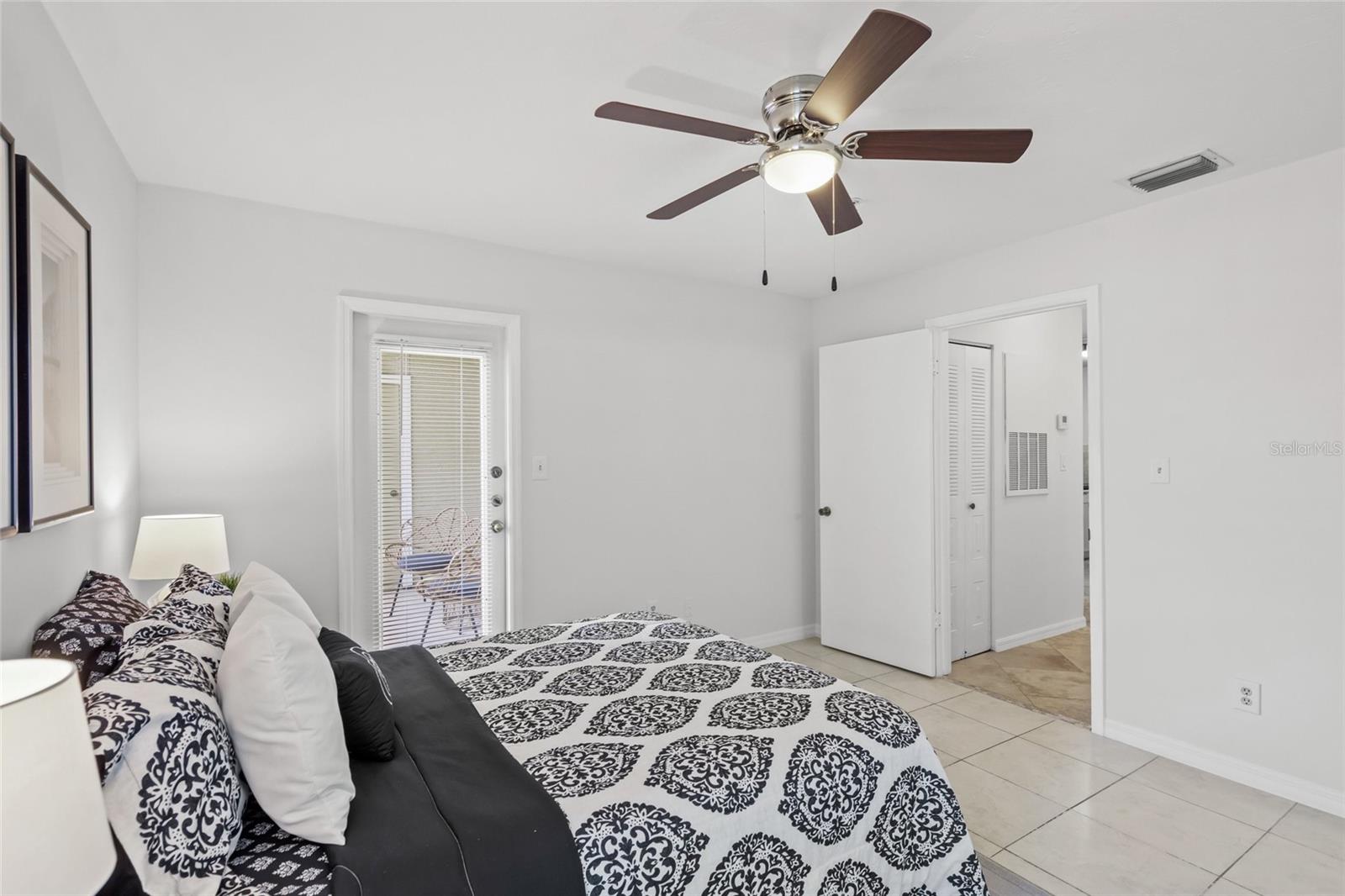 Image 16 of 48 For 4037 Crockers Lake Boulevard 17