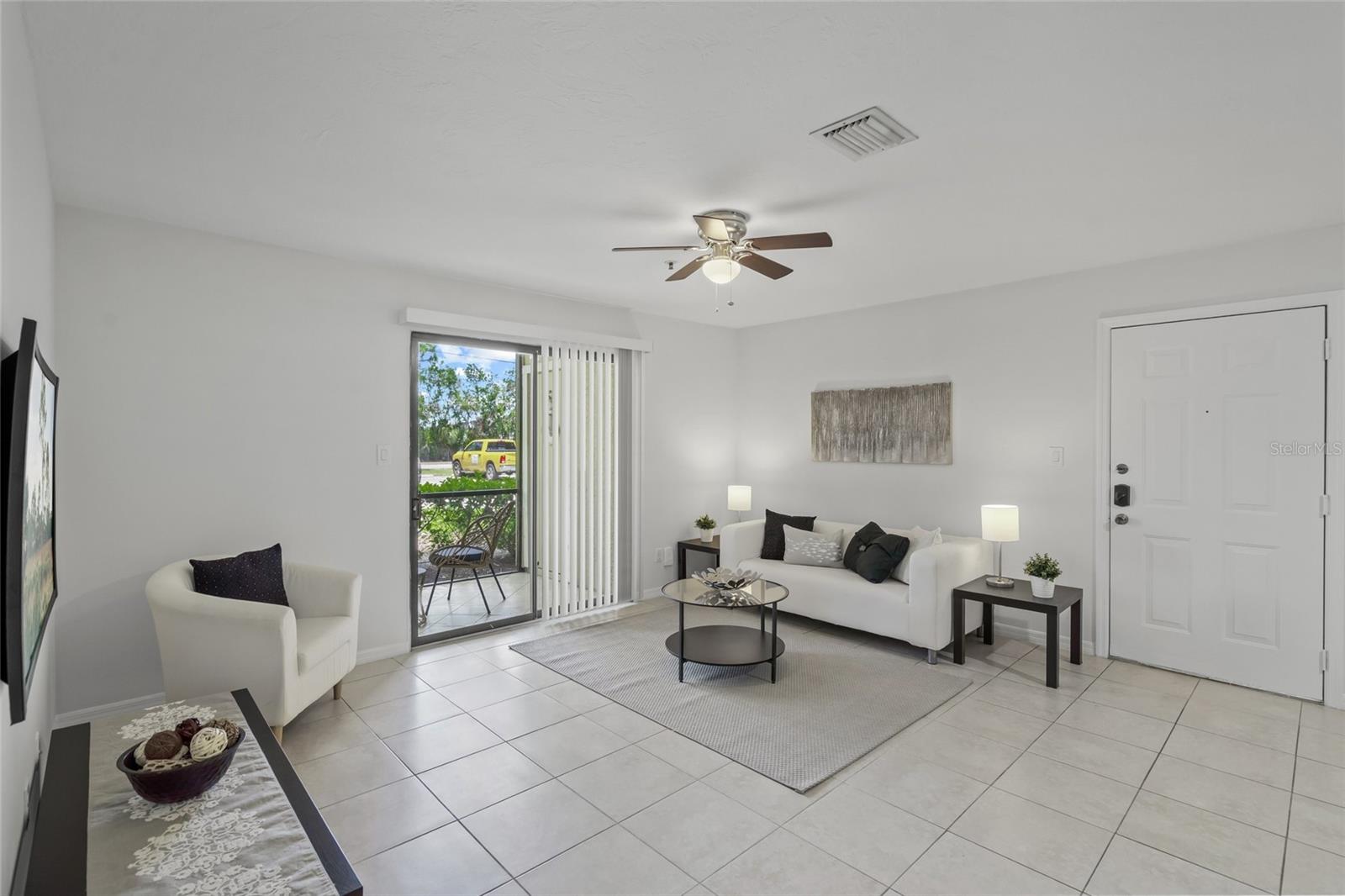 Image 5 of 48 For 4037 Crockers Lake Boulevard 17