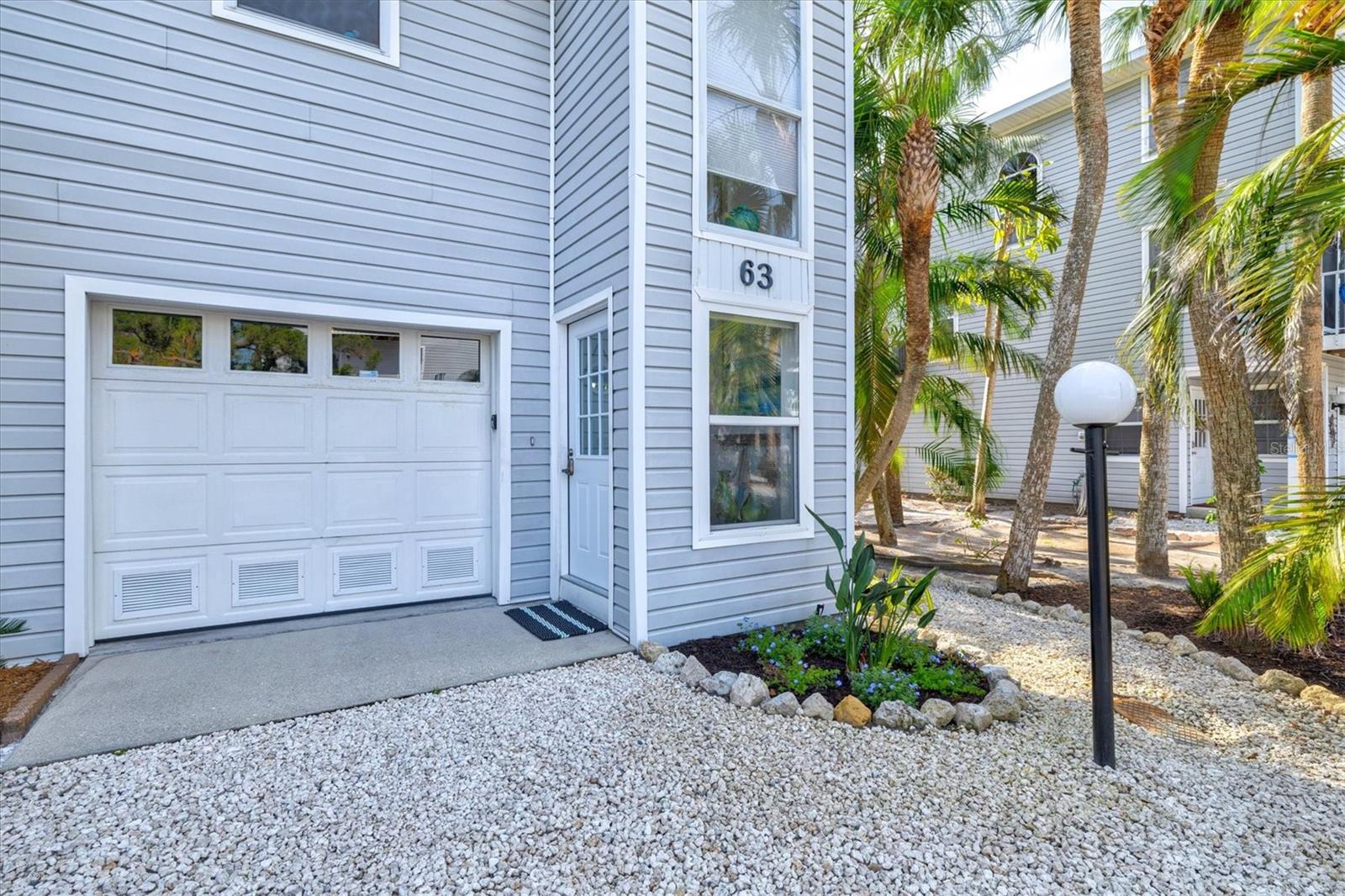 Image 69 of 89 For 6250 Holmes Boulevard 63