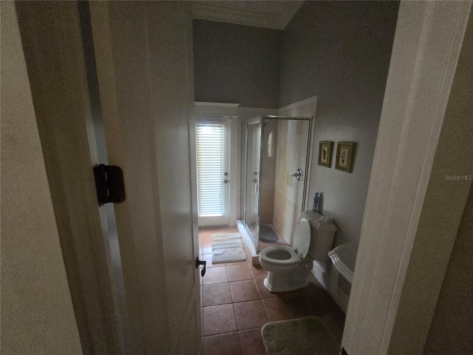 Listing photo id 24 for 7732 Mobley Road