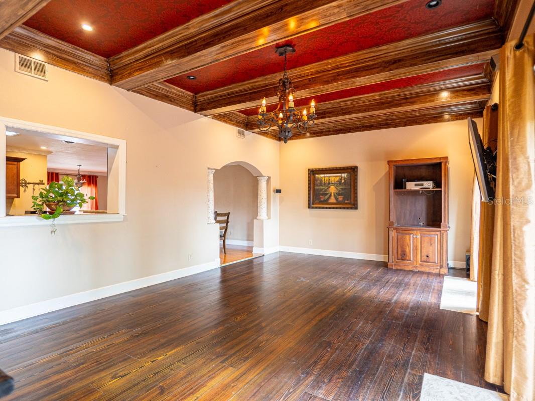 Image 11 of 33 For 4209 Forrestal Avenue