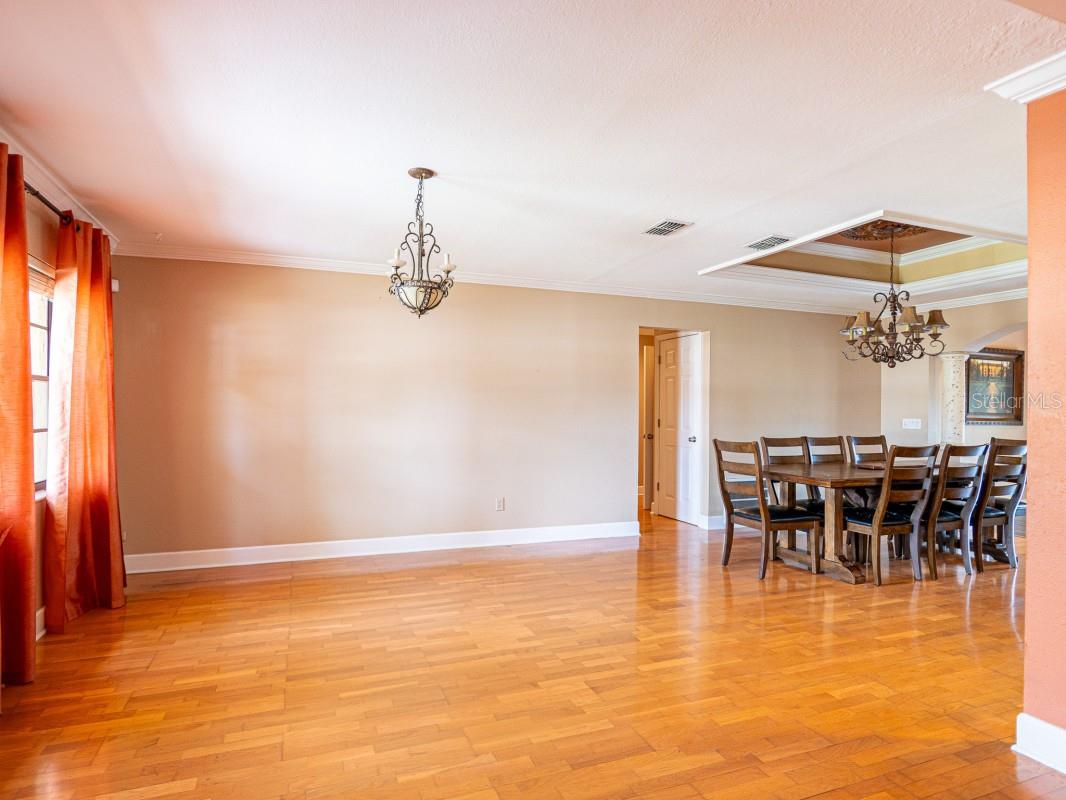 Image 3 of 33 For 4209 Forrestal Avenue