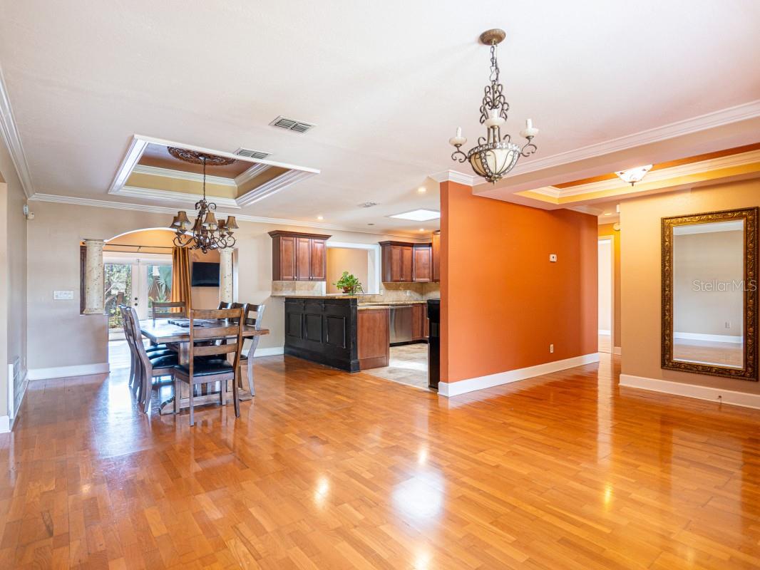 Image 5 of 33 For 4209 Forrestal Avenue