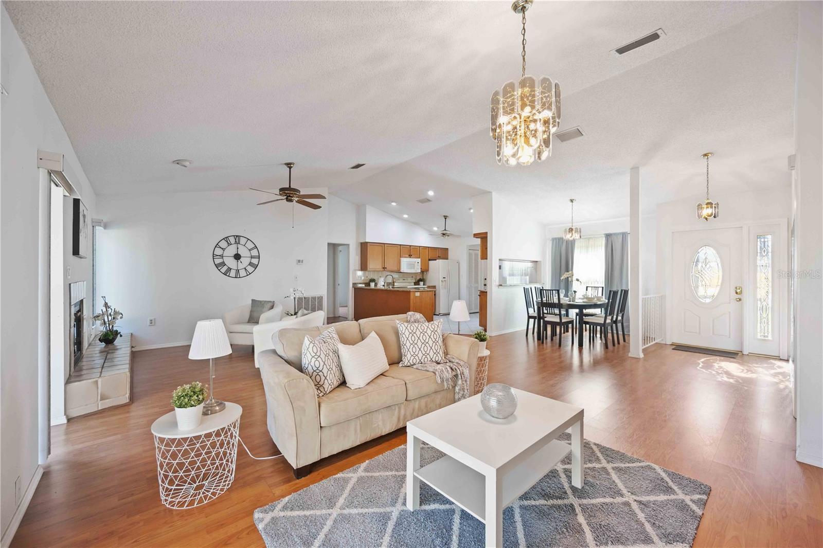 Image 4 of 36 For 6675 Easton Drive