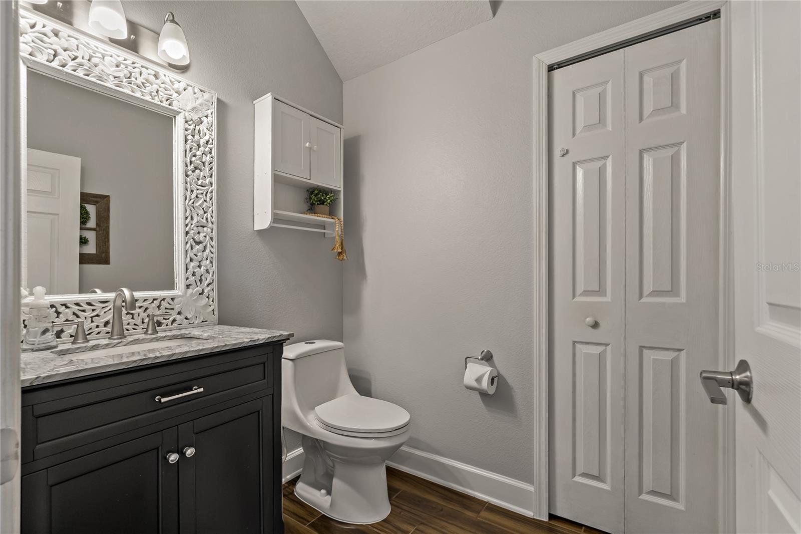 Image 23 of 78 For 5805 49th Court E