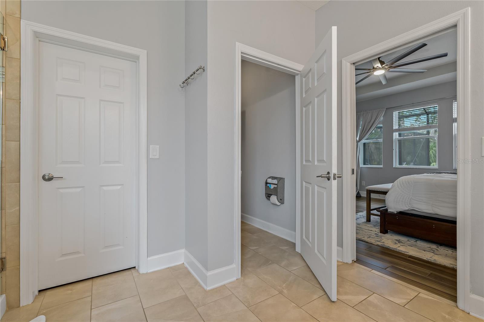 Image 64 of 78 For 5805 49th Court E