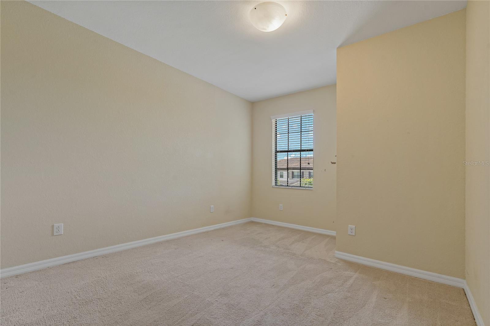 Listing photo id 20 for 7275 Ketch Place