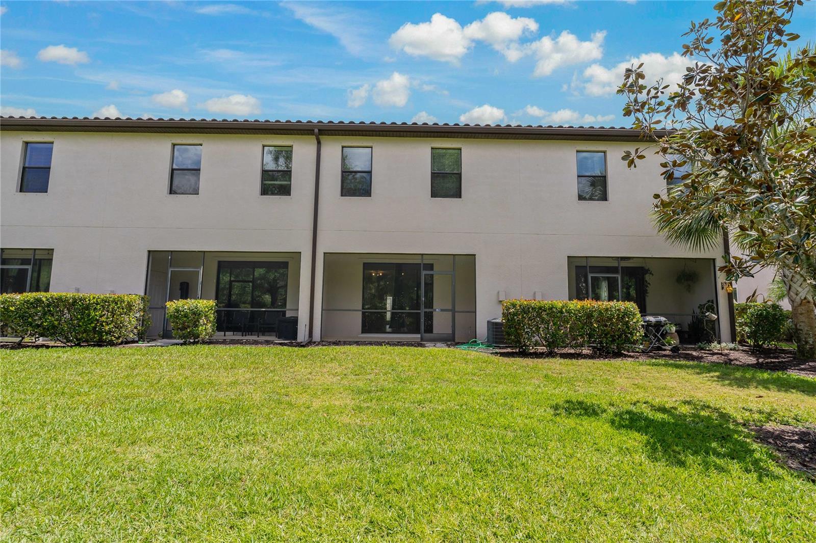 Listing photo id 27 for 7275 Ketch Place