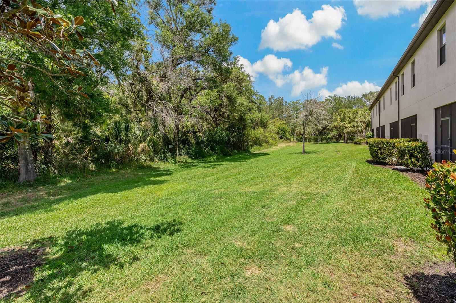 Listing photo id 30 for 7275 Ketch Place