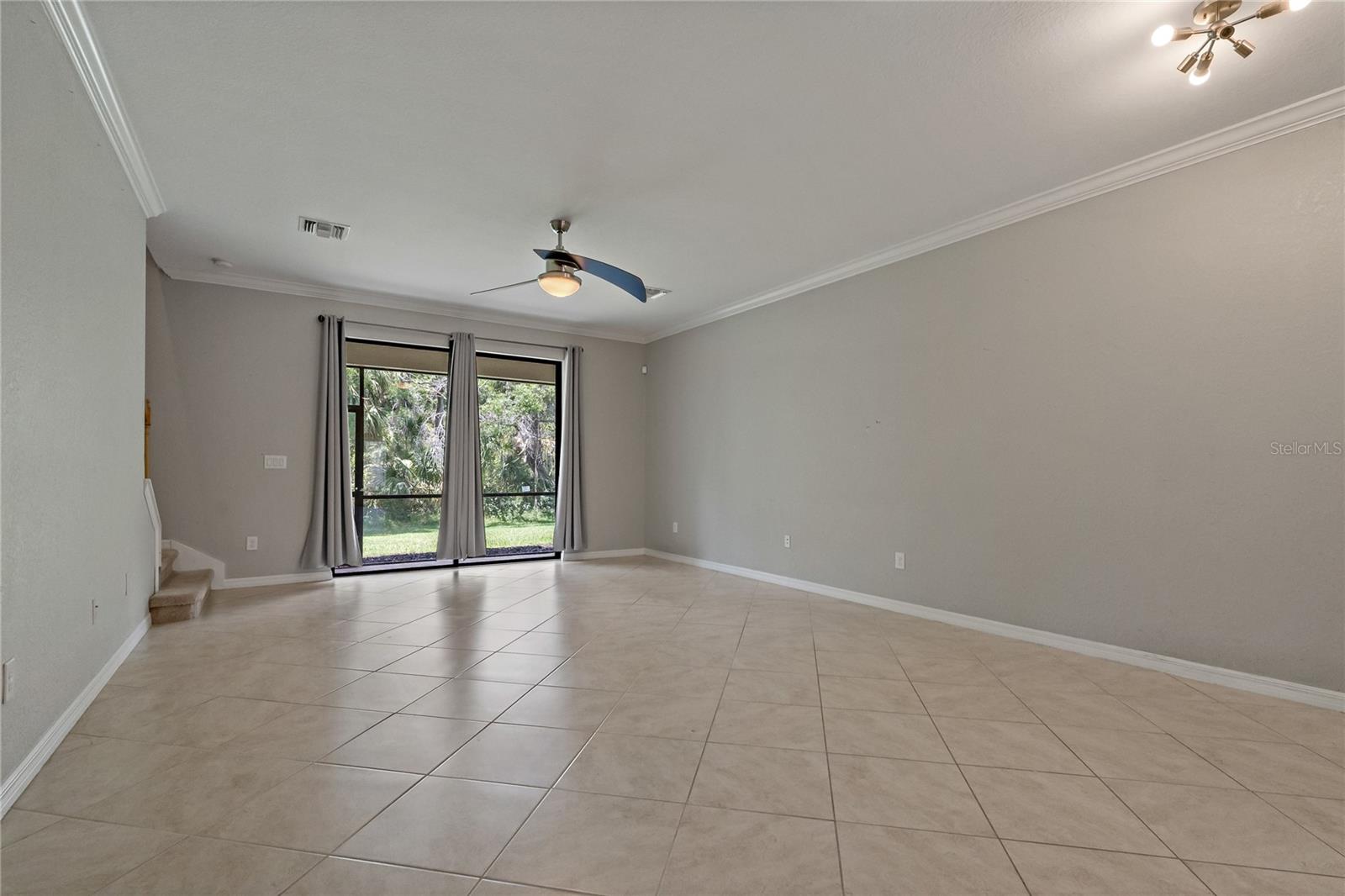 Listing photo id 7 for 7275 Ketch Place