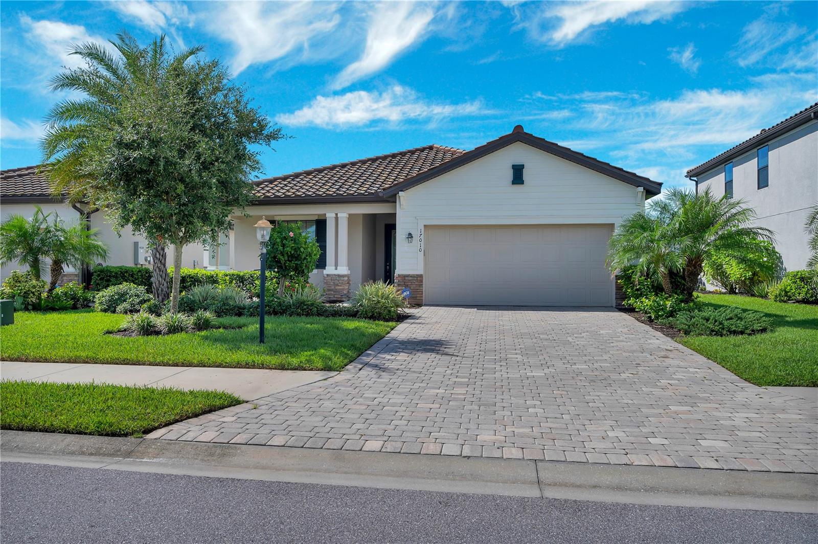 Details for 17010 Blue Ridge Place, BRADENTON, FL 34211